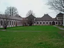 Buxheim in Bayern, die Klostergeb�ude und der Innenhof des ehemaligen Kart�userklosters, April 2005