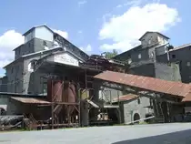Brechers und der Bahnverladestation am 18.07.2010 im St�ffel-Park in Enspel (Westerwald), ein stillgeleter Basaltsteinbruch.