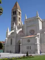 Valladolid, gotische Kirche Santa Maria la Antigua, erbaut im 14. Jahrhundert (18.05.2010)
