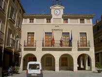San Esteban de Gormaz, Rathaus aus dem 17. Jahrhundert am Hauptplatz 
(18.05.2010)