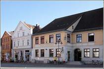 H�user am Rathausplatz in Wolgast. Aufnahmedatum: 29.08.2005