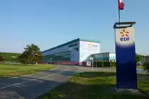 Marckolsheim im Elsa�, das Laufwasserkraftwerk an der Rheinstaustufe, gebaut 1961, erzeugt j�hrlich 800 Mill.KW, April 2011