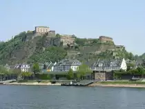 Die Burg Ehrenbreitstein fotografiert �ber den Rhein in Koblenz am 22.04.2011.