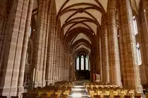 Kaiserslautern, Innenraum der Stiftskirche, Baubeginn um 1250, lteste Hallenkirche zwischen Rhein und Saar und bedeutender gotischer Kirchenbau der Pfalz, heute protestantische Pfarrkirche, April 2011