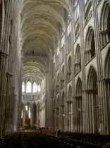 Rouen, gotische Kathedrale Notre Dame, Mittelschiff (06.07.2008)