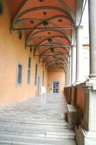 Arkarrdengang am Herrenhaus von Schlo Rheydt in Mnchengladbach-Rheydt. 3.7.2011