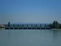 Augst bei Basel, das Rheinkraftwerk, Juli 2011