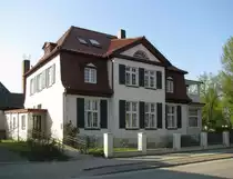 Grevesm�hlen; Villa in der Rudolf-Breitscheid-Stra�e, Grevesm�hlen 21.04.2011