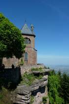 Kloster St.Odilien, die Klosterkirche in 763m Hhe mit herrlicher Aussicht in die Rheinebene, der meistbesuchte Wallfahrtsort in den Vogesen, April 2011