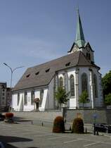Herisau, Reformierte Kirche, erbaut von 1516 bis 1520 von Lorenz Reder 
im sptgotischen Stil (21.08.2011)