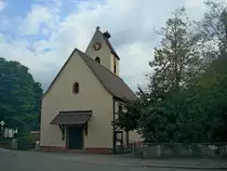 Weil am Rhein, im Ortsteil M�rkt steht die evangelische Kirche St.Nikolaus mit Fresken aus dem 15.Jahrhundert, ertmals urkundlich erw�hnt im Jahr 1169, Juli 2011