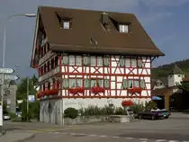 Waldkirch, Gasthof zum Kreuz, erbaut 1688, Kanton St. Gallen (21.08.2011)