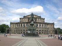 Die Dresdener Semperoper.(24.7.2011)