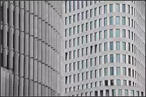 . Rundungen - Zwei Hotelgeb�ude nahe dem Kurf�rstendamm in Berlin. 16.08.2011 (Jonas)