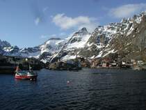 � verdankt seine Existenz den gro�en Dorschz�gen, die jedes Jahr im Januar-M�rz zum Laichen in den Vestfjorden ziehen.
