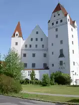 Ingolstadt, Neues Schlo� am Paradeplatz, erbaut von 1418 bis 1432 (13.05.2007)