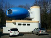 Freiburg im Breisgau, das Rondo-Haus mit 50 Quadratmeter Innenflche, vom italienischen Architekt Carsoni fr die Weltausstellung 1969 entworfen, kam 1976 nach Freiburg und dient seither einer ansssigen Firma u.a. als Wahrzeichen, Feb. 2011 