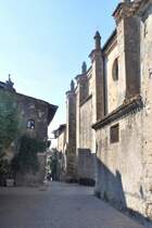 SIRMIONE (Provincia di Brescia), 30.09.2011, Teil der Auenfassade der Kirche Santa Maria Maggiore