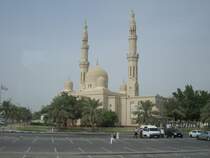 Eine Moschee von Sunniten am 24.7.2010 in den VAE.
Ich hatte eine Erlaubnis,zu fotografieren!