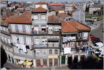 Huserzeile an der S in Porto. 10.10.2011