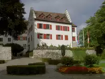 Arbon, Schloss mit Bergfried aus der Mitte des 13. JH, Wohntrakte erbaut 
um 1515, Oberthurgau (02.10.2010)
