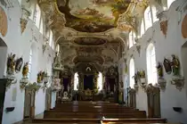 Eresing, St. Ulrich Kirche, Langhaus mit Stuck von Nicolaus Sch�tz und 
Deckenfresko von Martin Kuen, Landkreis Landsberg (23.04.2011)