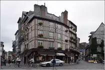 Honfleur: das Hotel du Dauphin gegen�ber der �glise Sainte-Catherine. 04.10.2011