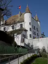 Nyon, Schloss, viereckigem Grundriss mit flankierenden T�rmen (20.03.2011)