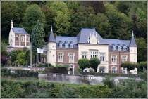 Caudebec-en-Caux. Im Manoir de Retival knnen einige Gste wohnen und dem Koch bei der Zubereitung der Speisen auf die Finger schauen. 05.10.2011