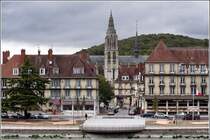 In Caudebec-en-Caux an der Seine steht eine sehenswerte Kirche. 05.10.2011