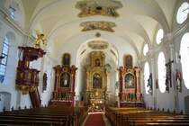 Wertach, Pfarrkirche St. Ulrich und Josef, Hochaltar von 1895, Seitenaltre von 
1696, Fresken von Maler Bonifaz Locher, Kreis Oberallgu (04.10.2011)