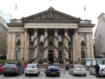 Edinburgh am 19.10.2010, The Dome, ein 1996 erffnetes Restaurant in der George Street (hat eine eigene, sehenswerte Homepage: http://www.thedomeedinburgh.com/introduction.html