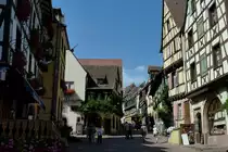 Reichenweier im Elsa�, altes Fachwerk im Zentrum des mittelalterlichen St�dchens, Aug.2011