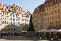 Die Statue Friedrich August des II vor dem Steigenberger-Hotel am Dresdener Neumarkt, aufgenommen am 06.10.2011.