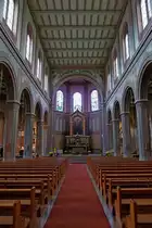 Lahr, Innenraum der Kirche St.Peter und Paul mit beachtenswerten Wandmalereien, Nov.2011