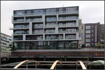 . Home4 - Wohn- und Brogebude am Sandtorhafen (Kaiserkai) in der Hamburger Hafencity. Planung: BRT Architekten (Hamburg). Fertigstellung: 2008, August 2011 (Matthias)