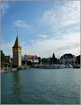 Hafenansicht von Lindau. Der Mangturm war als Leuchturm von 1180-1300 in Betrieb.
(20.09.2011)