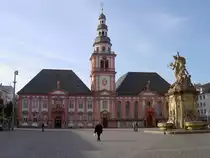 Mannheim, St. Sebastian Kirche und altes Rathaus am Marktplatz, erbaut von 1700 bis 
1723 (19.10.2008)