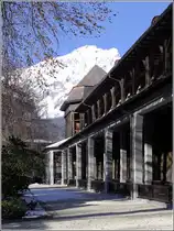 Das Gradierwerk in Bad Reichenhall mit dem 1.771 m hohen Hochstaufen im Hintergrund. 16.01.2012