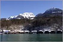 In den Bootsh�usern sind die 17 Schiffe der K�nigssee-Schifffahrt untergebracht. 18.01.2012