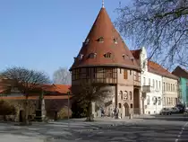 Treuenbrietzen, Runder Turm mit Heimatmuseum (16.03.2012)