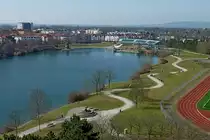 Freiburg im Breisgau, Blick vom Seeparkturm �ber das Seeparkgel�nde, die ehemalige Kiesgrube wurde kultiviert und 1986 fand hier die Landesgartenausstellung statt, M�rz 2012