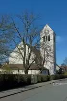 Freiburg im Breisgau, die katholische Kirche Heilige Familie steht im Stadtteil Mooswald, erbaut 1937-38, M�rz 2012