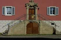 Tunsel, der herrschaftliche Aufgang und Eingang des Pfarrhauses, Okt.2011