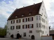 Alfdorf, Unteres Schlo�, erbaut 1550 von den Herren von Neuhausen, Rems-Murr Kreis 
(26.04.2012)