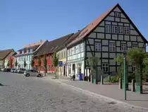 Altentreptow, Fachwerkh�user in der Oberbaustra�e (24.05.2012)