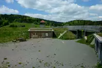Gersbach, Blick in die rekonstruierte Schanze, diese Anlage war Teil einer umfangreichen Verteidigungslinie in ganz Baden gegen die h�ufigen, r�uberischen �berfalle der Franzosen im 18.Jahrhundert, Mai 2012