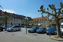 Kandern, der Platz an der Fischerm�hle, geh�rt zu den sch�nsten klassizistischen Platzanlagen S�ddeutschlands aus dem 19.Jahrhundert, Mai 2012