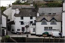 Polperro, The Blue Peter Inn am Hafen. 31.05.2012