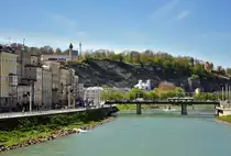 Salzburg - Blick �ber die Staatsbr�cke auf die Markuskirche im Hintergrund - 25.04.2012
